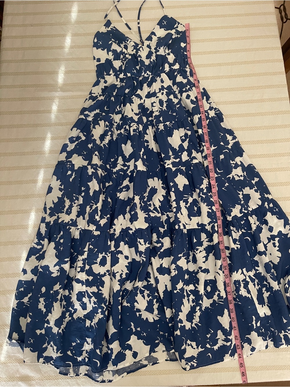Abercrombie & Fitch Flowy Tiered Maxi Dress - Picture 6 of 11